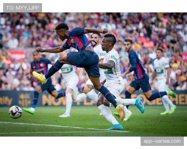 巴列卡诺1-0埃尔切,保级大战激烈进行 巴列卡诺1-0埃尔切,保级大战激烈进行